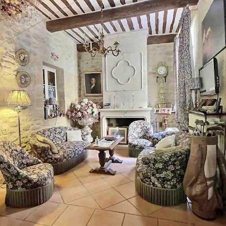 Chez Lydia - Osez La Vie De Chateau ! Pont Du Gard, Uzes Ремулін Екстер'єр фото