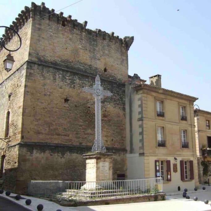 Chez Lydia - Osez La Vie De Chateau ! Pont Du Gard, Uzes Ремулін Екстер'єр фото